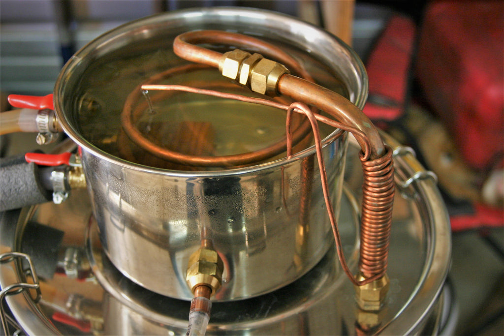 13-Gallon Alcohol Still With Pump and Cooling System. Perfect for Whiskey or Wine in the Moonlight